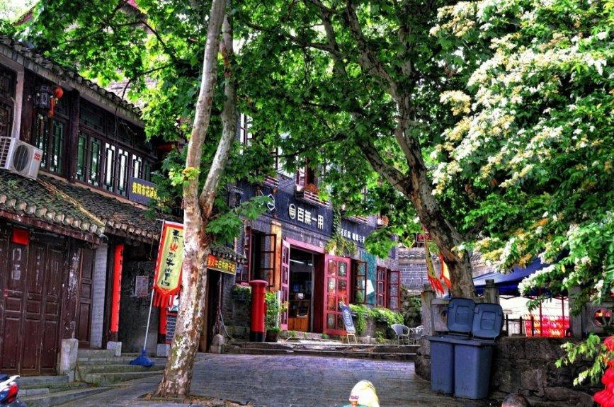 哥尔赞成奥特曼劲敌!为何看到它的隐藏设定,网友直呼厉害了?——您的有问必答平台